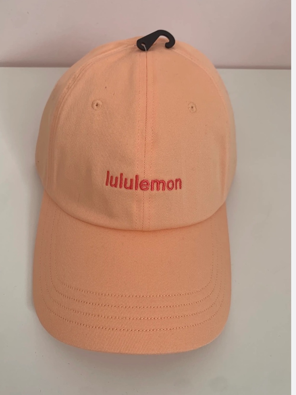 NWT lululemon athletica Peach Baseball Cap